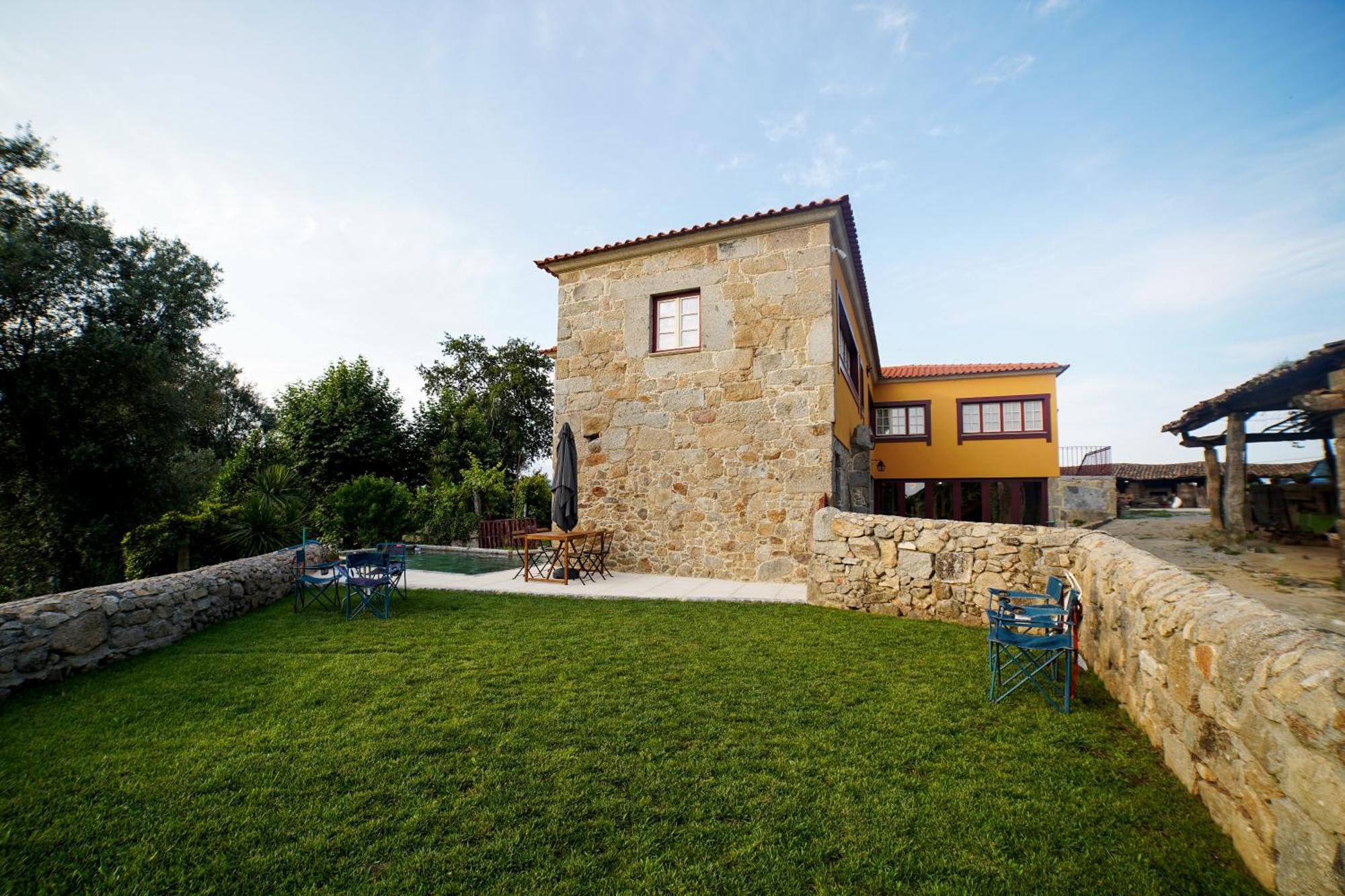 Casa Do Ribeiro Guest House Lago  Exterior photo