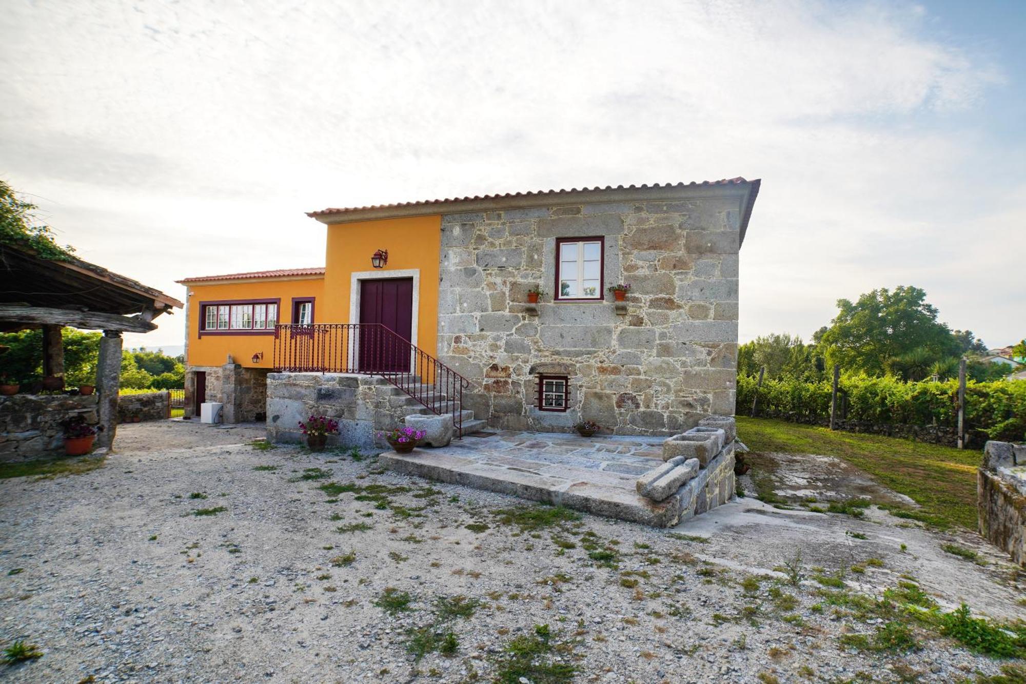 Casa Do Ribeiro Guest House Lago  Exterior photo